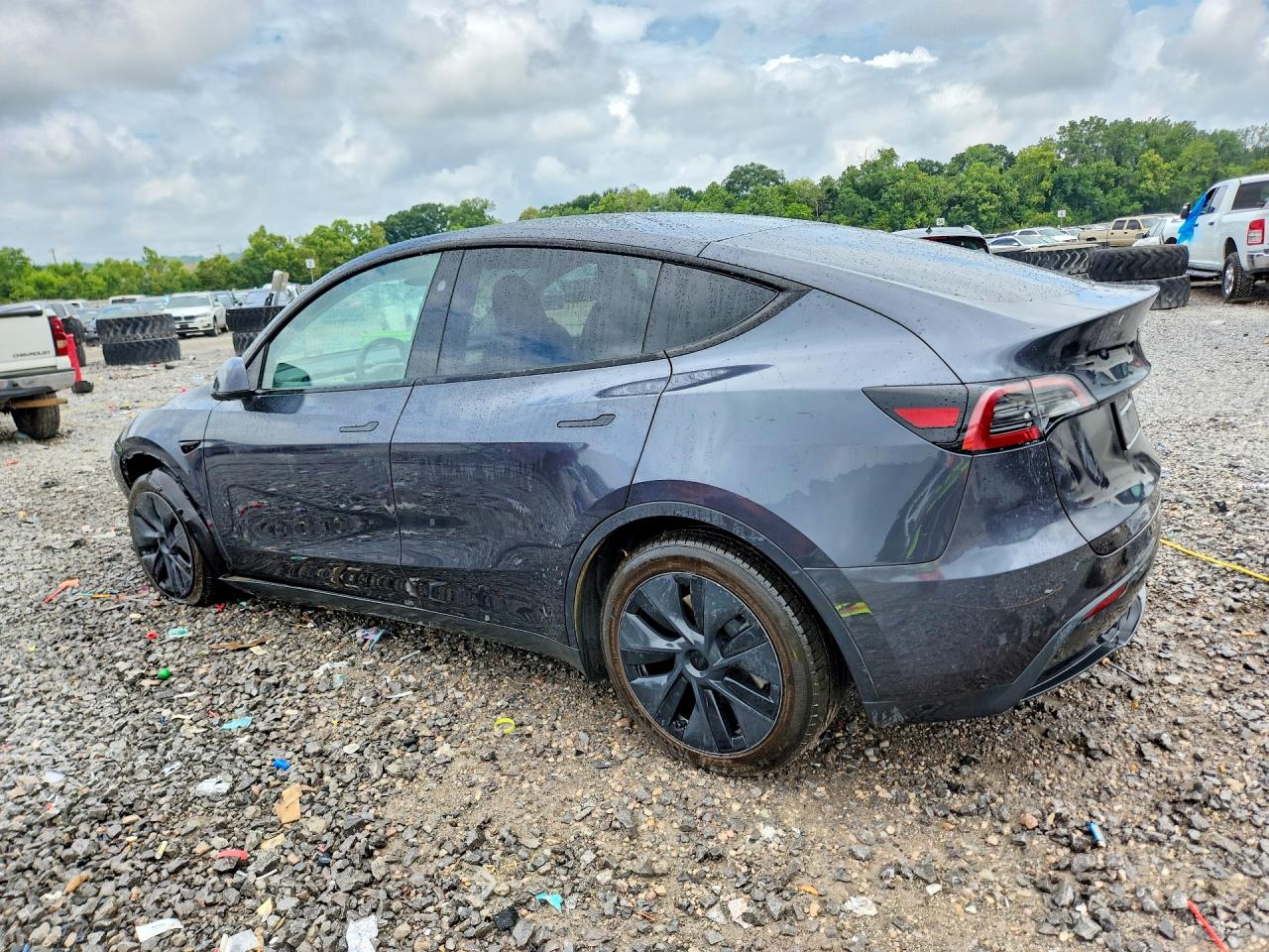 2025 TESLA MODEL Y — снимка 2