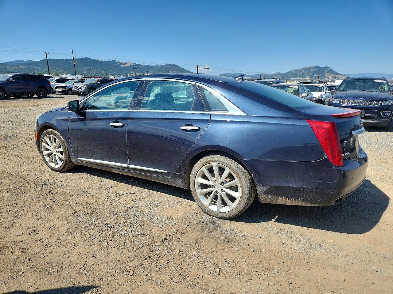 2013 CADILLAC XTS LUXURY COLLECTION — снимка 2