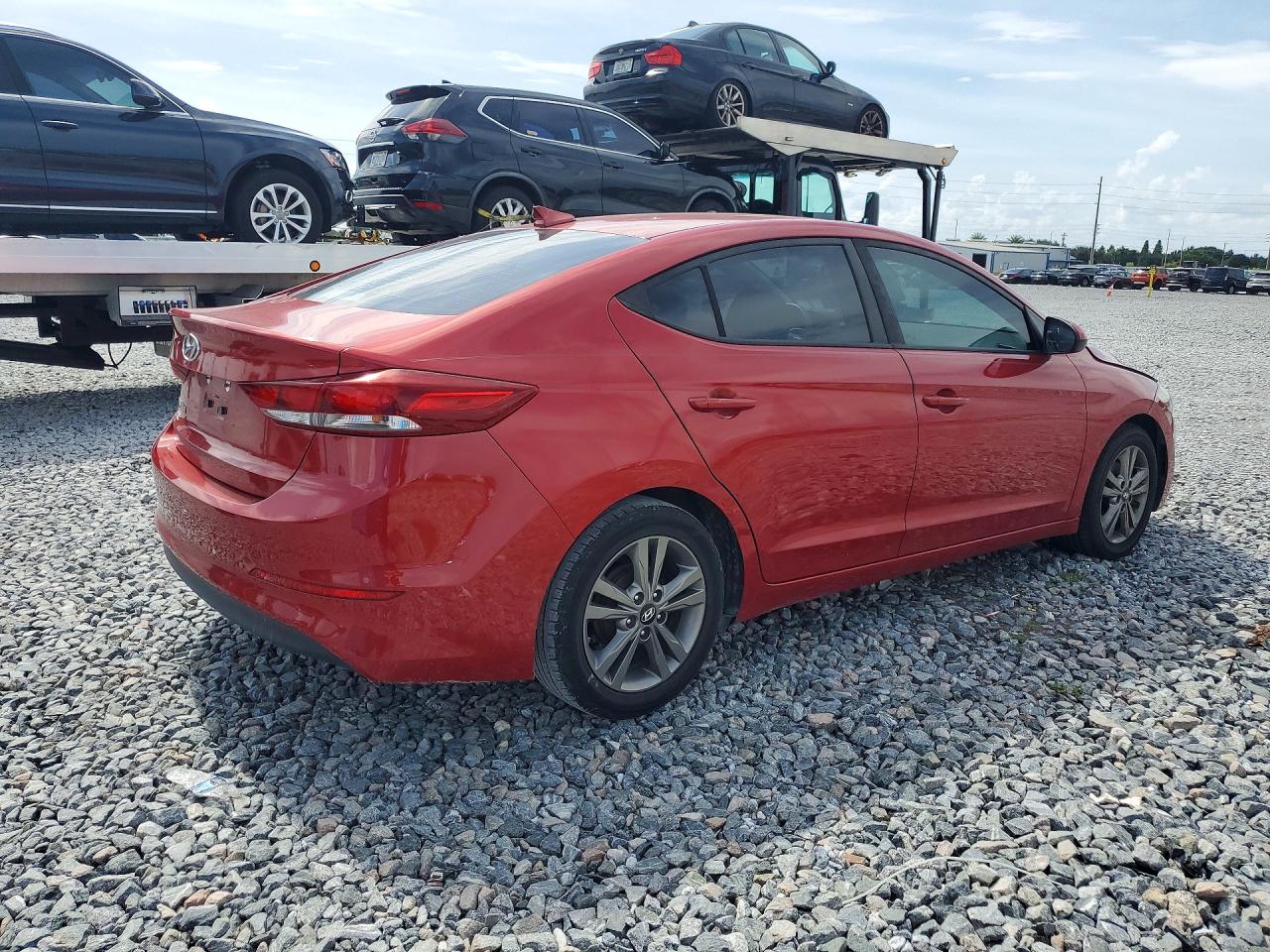 2017 HYUNDAI ELANTRA SE — снимка 3