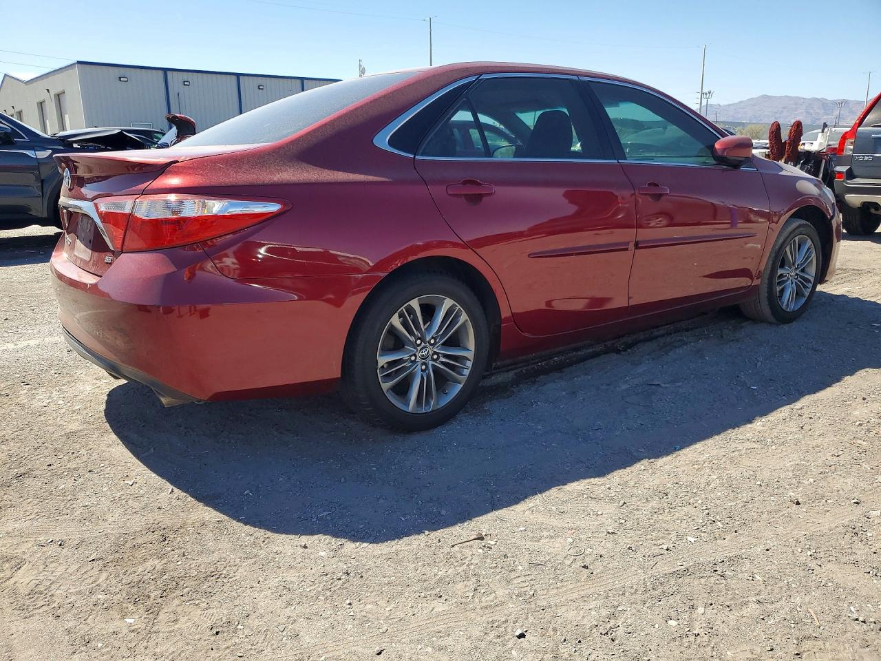 2017 TOYOTA CAMRY SE — снимка 3