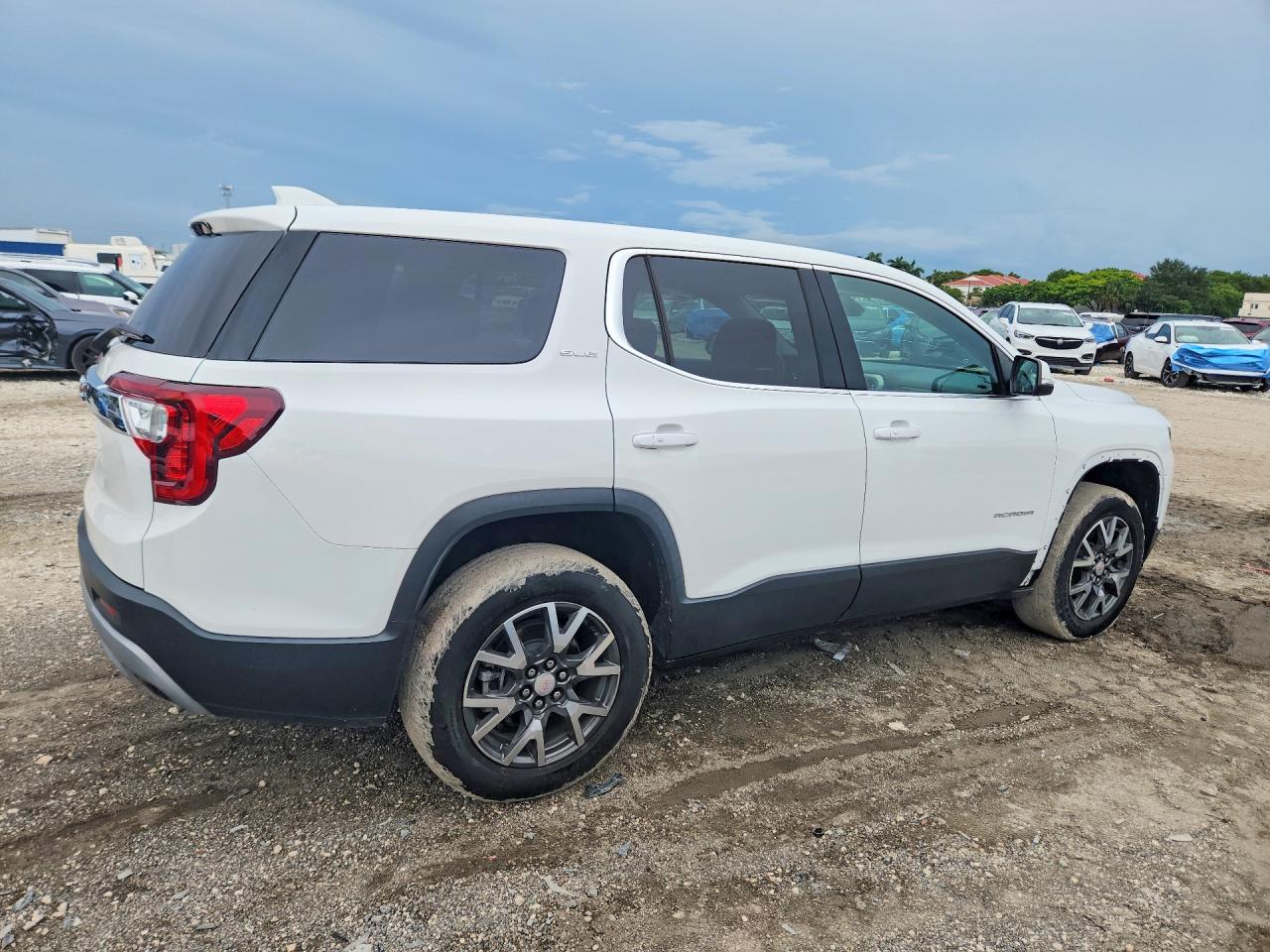 2023 GMC ACADIA SLE — снимка 3