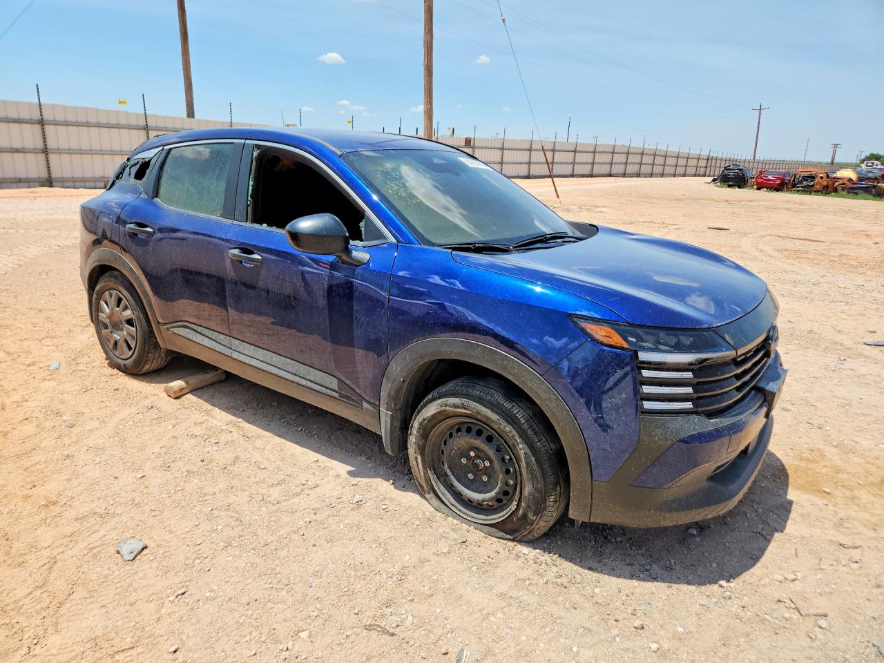 2025 NISSAN KICKS S — снимка 4