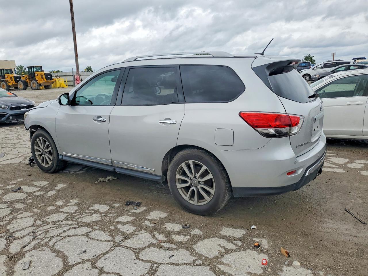 2015 NISSAN PATHFINDER SL — снимка 2