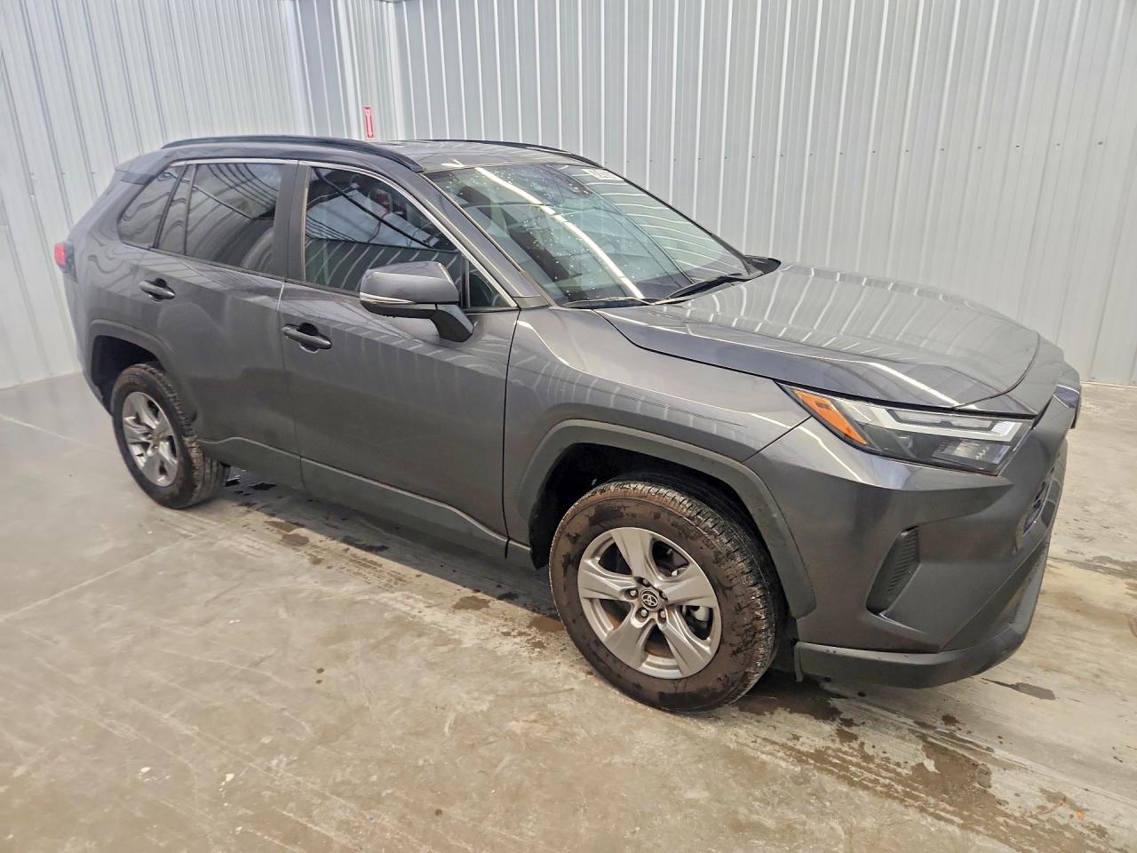 2023 TOYOTA RAV4 XLE — снимка 4