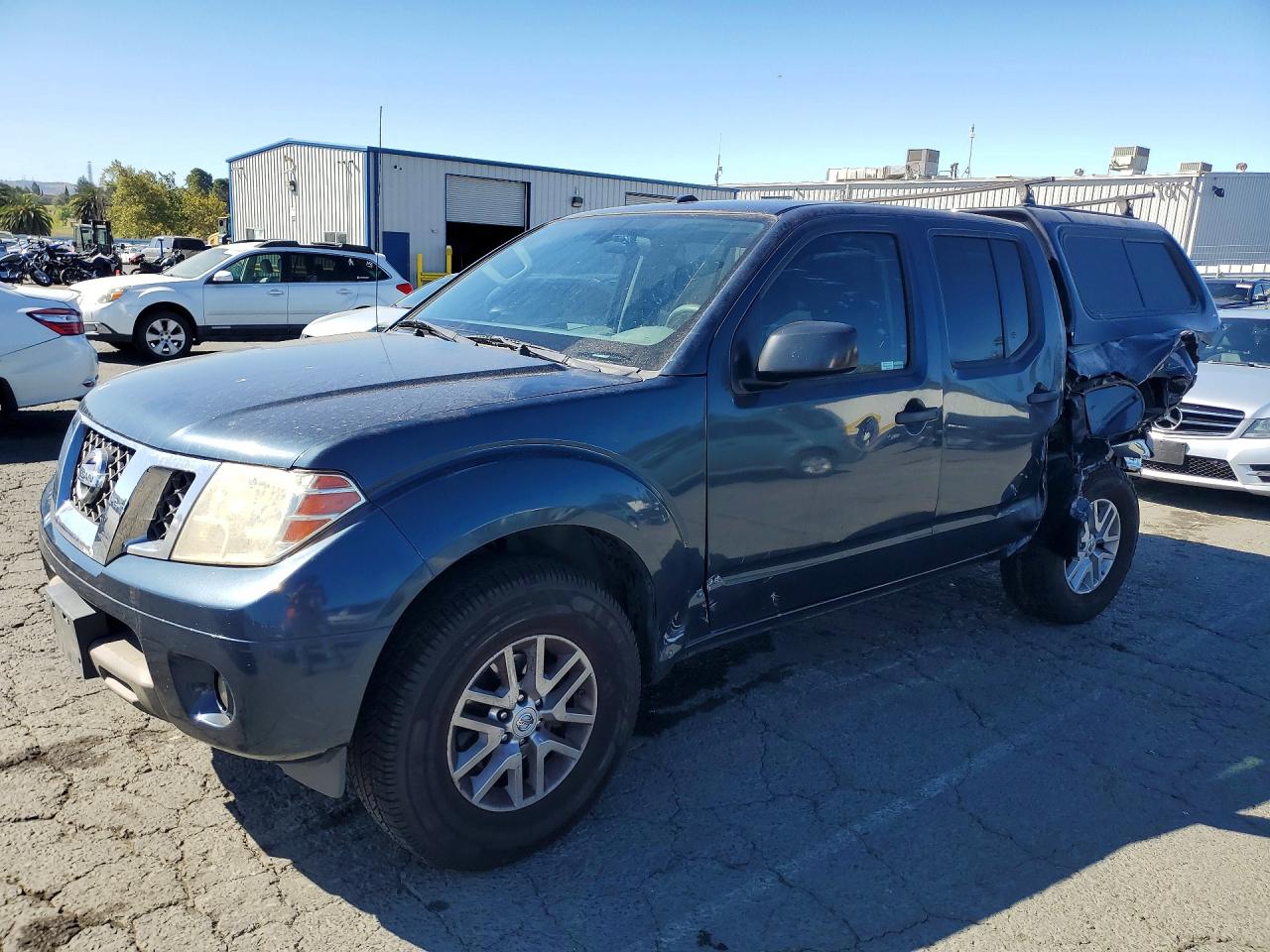 2018 NISSAN FRONTIER SV