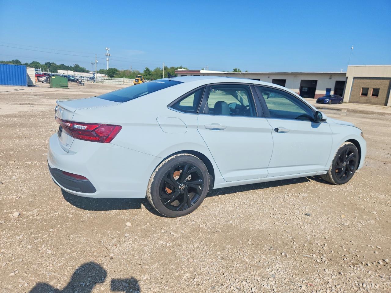 2025 VOLKSWAGEN JETTA SE — снимка 3