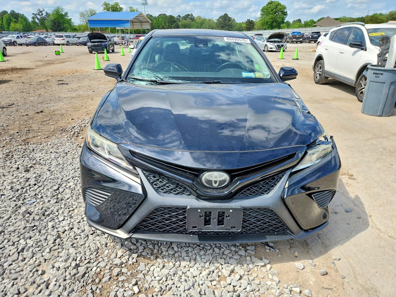 2019 TOYOTA CAMRY SE — снимка 5
