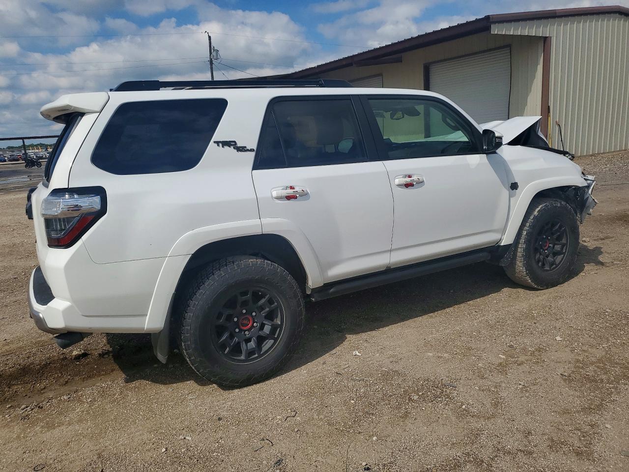 2024 TOYOTA 4RUNNER TRD OFF-ROAD PREMIUM — снимка 3