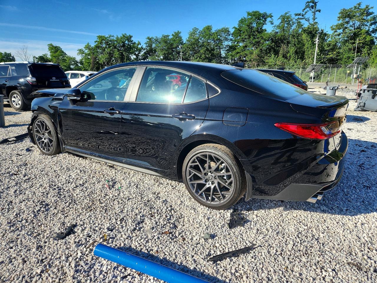 2026 TOYOTA CAMRY SE — снимка 2