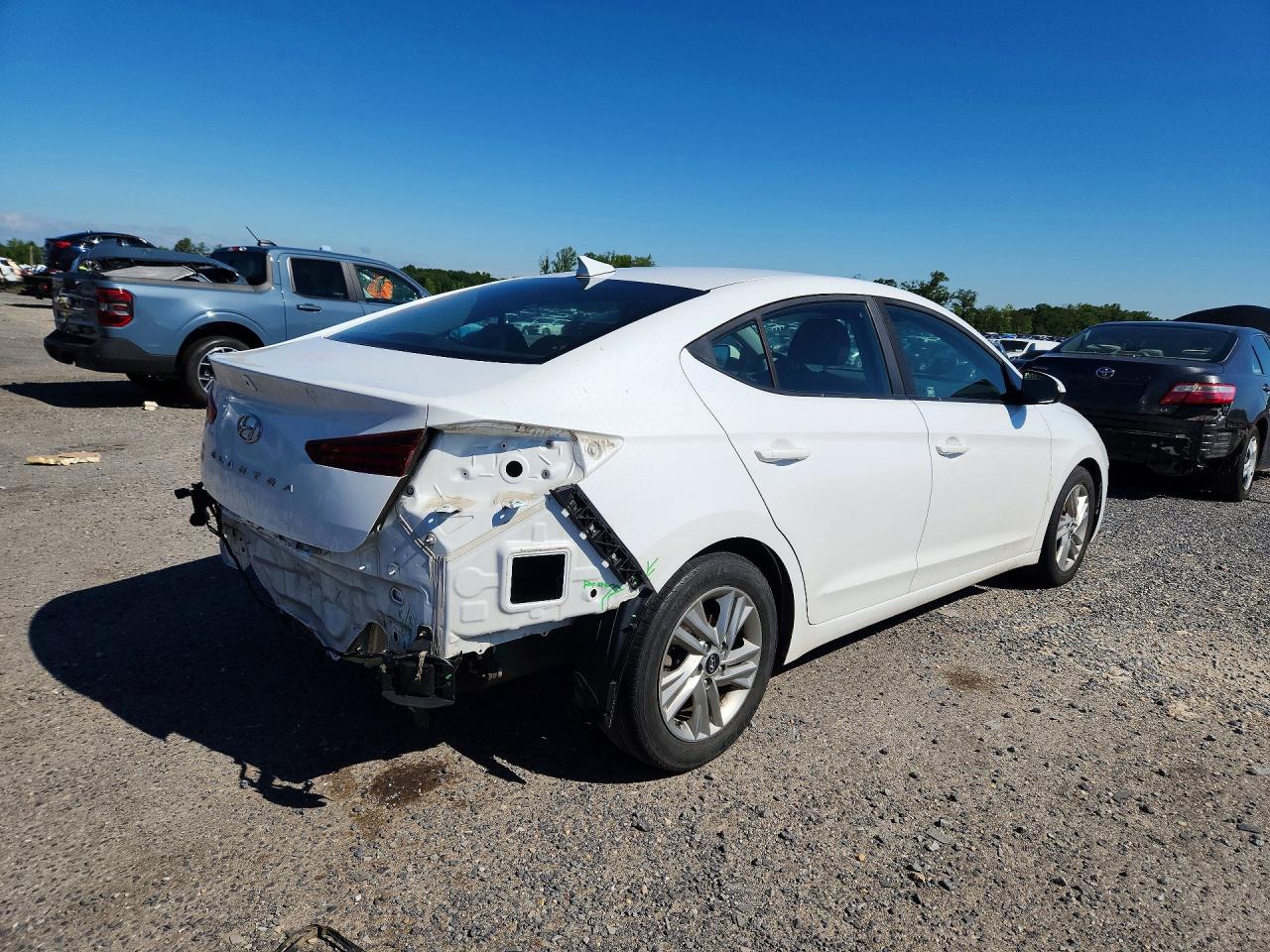 2020 HYUNDAI ELANTRA SEL — снимка 3
