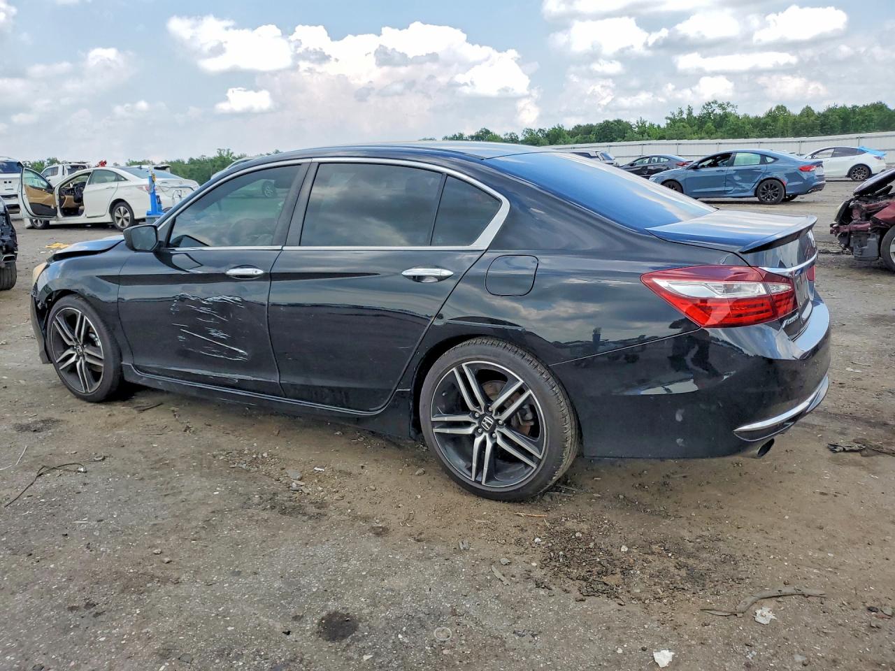 2017 HONDA ACCORD SPORT — снимка 2
