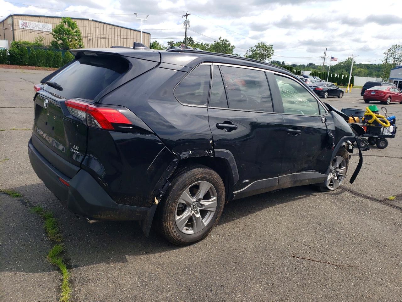 2025 TOYOTA RAV4 LE — снимка 3