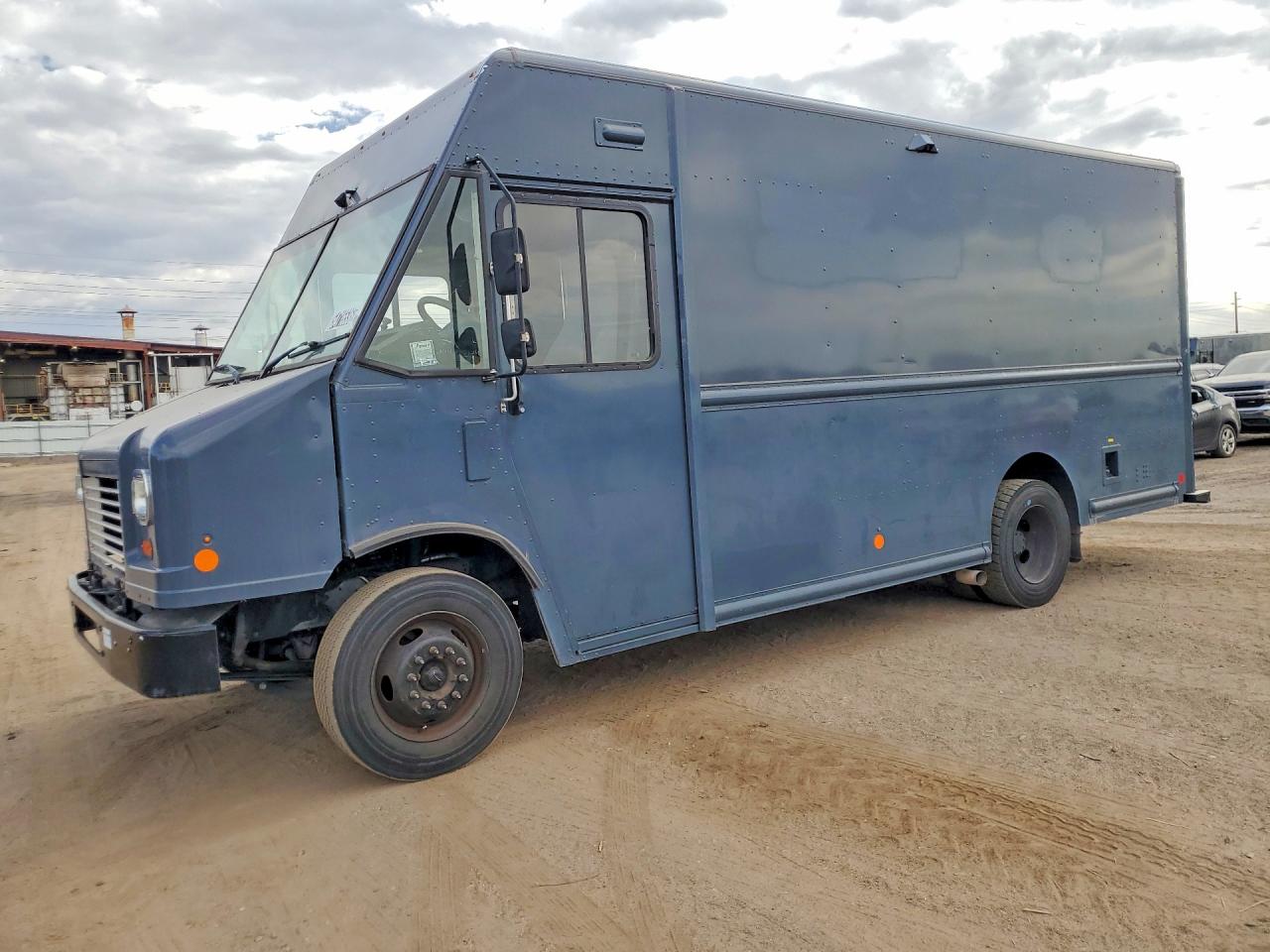 2020 FORD F59