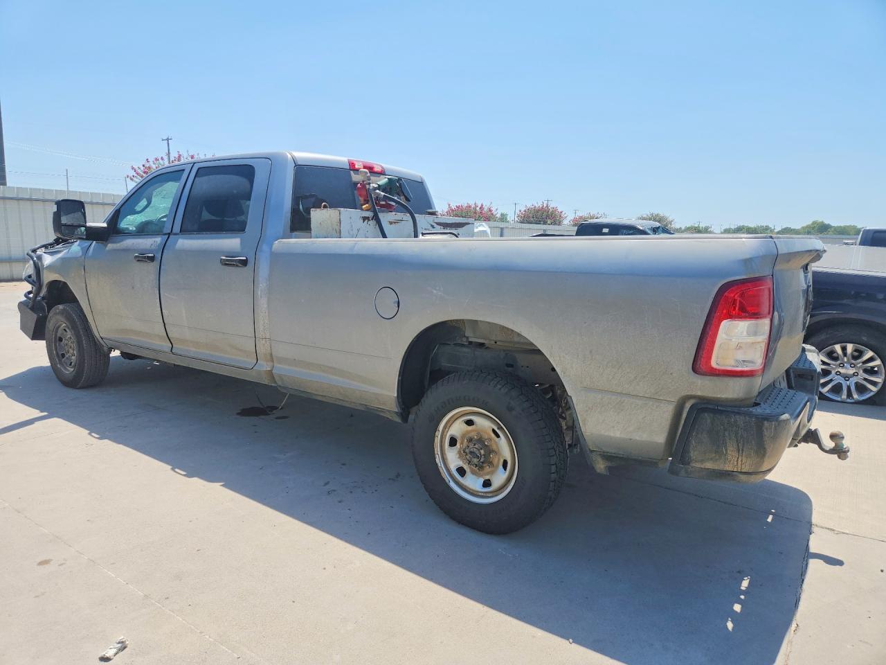 2023 RAM 2500 TRADESMAN — снимка 2