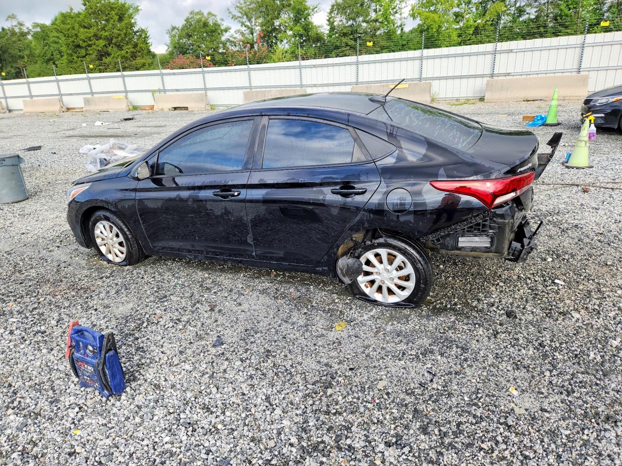 2018 HYUNDAI ACCENT SEL — снимка 2