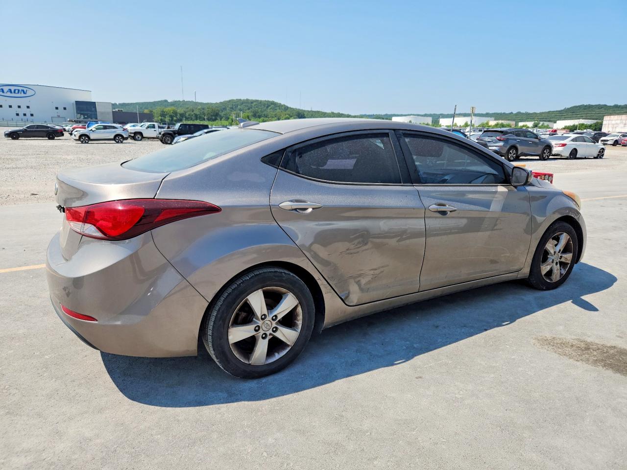 2016 HYUNDAI ELANTRA SE — снимка 3