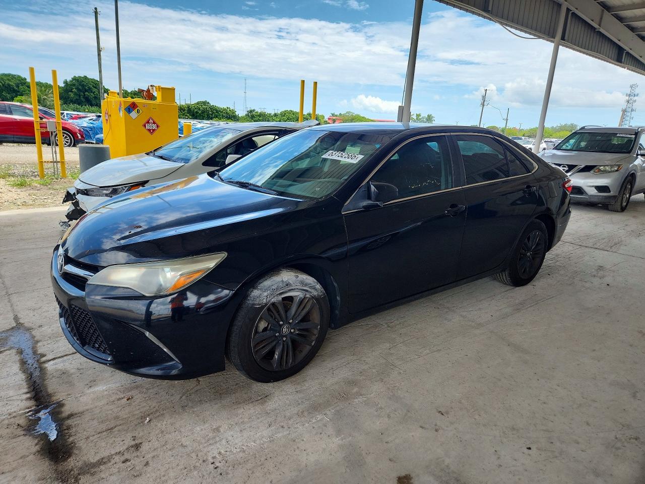 2017 TOYOTA CAMRY SE
