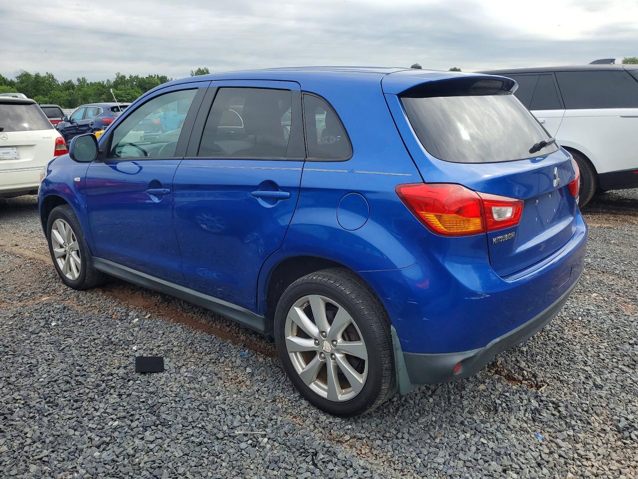 2015 MITSUBISHI OUTLANDER SPORT ES — снимка 2