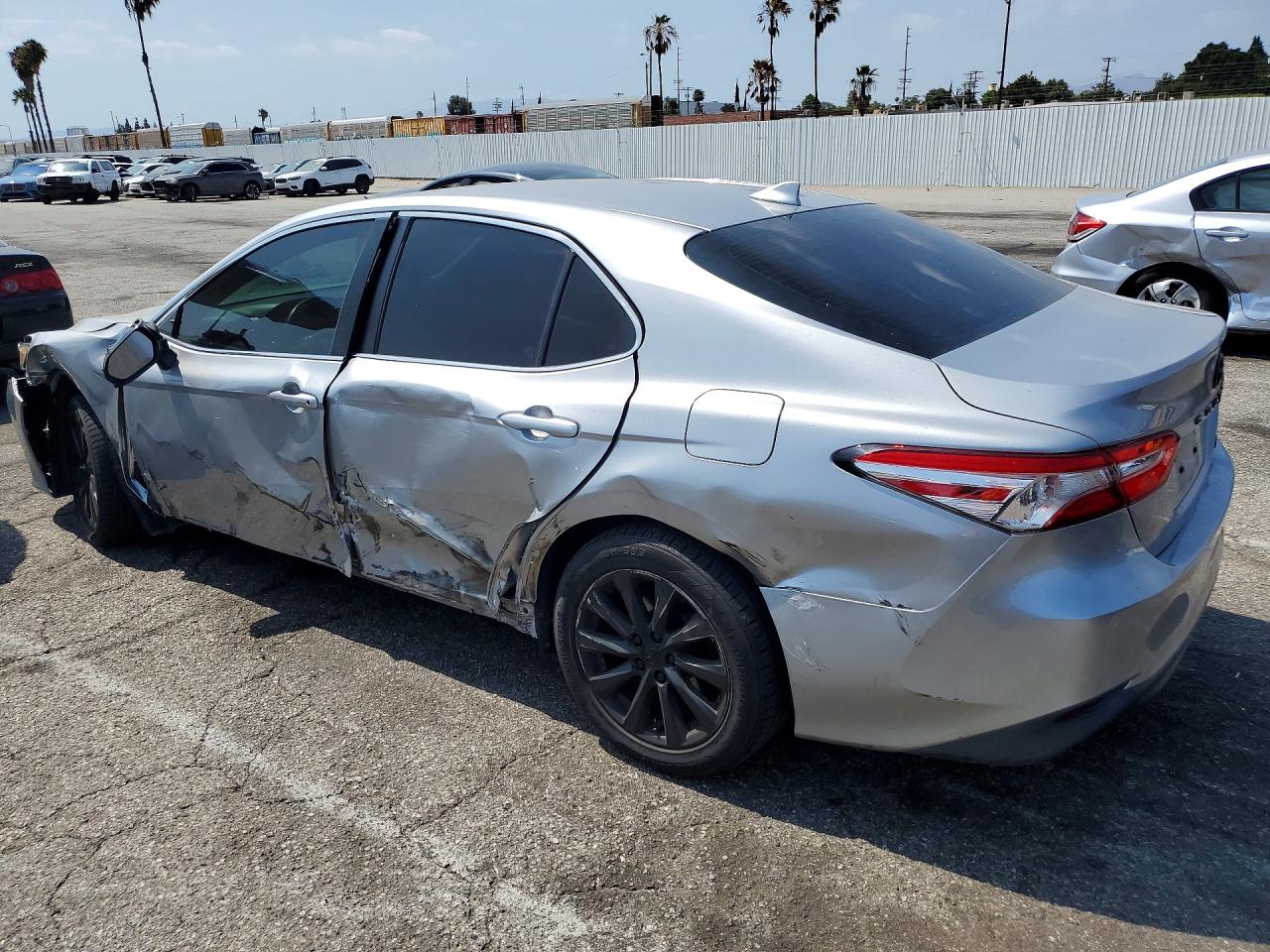 2019 TOYOTA CAMRY — снимка 2