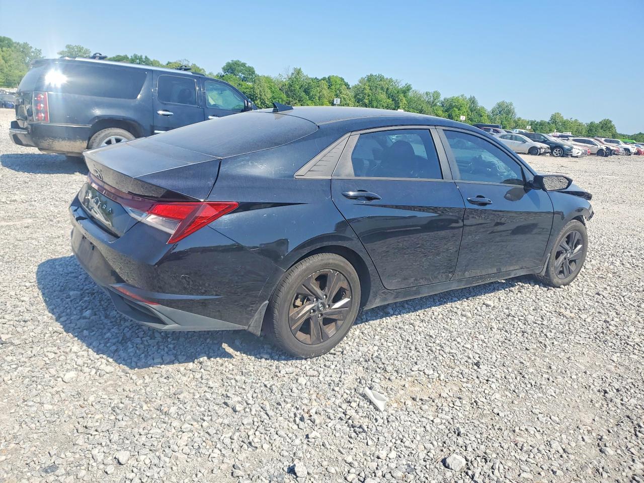 2022 HYUNDAI ELANTRA SEL — снимка 3