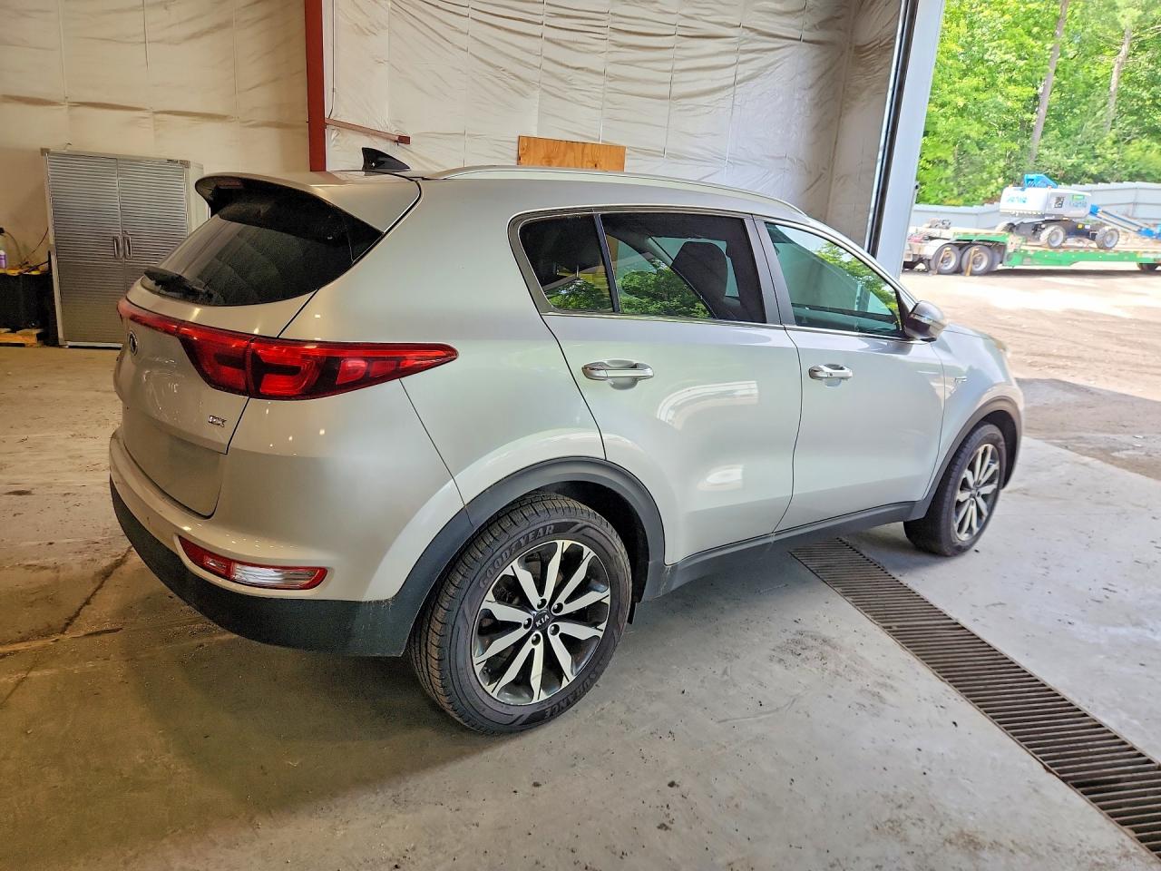 2017 KIA SPORTAGE EX — снимка 3