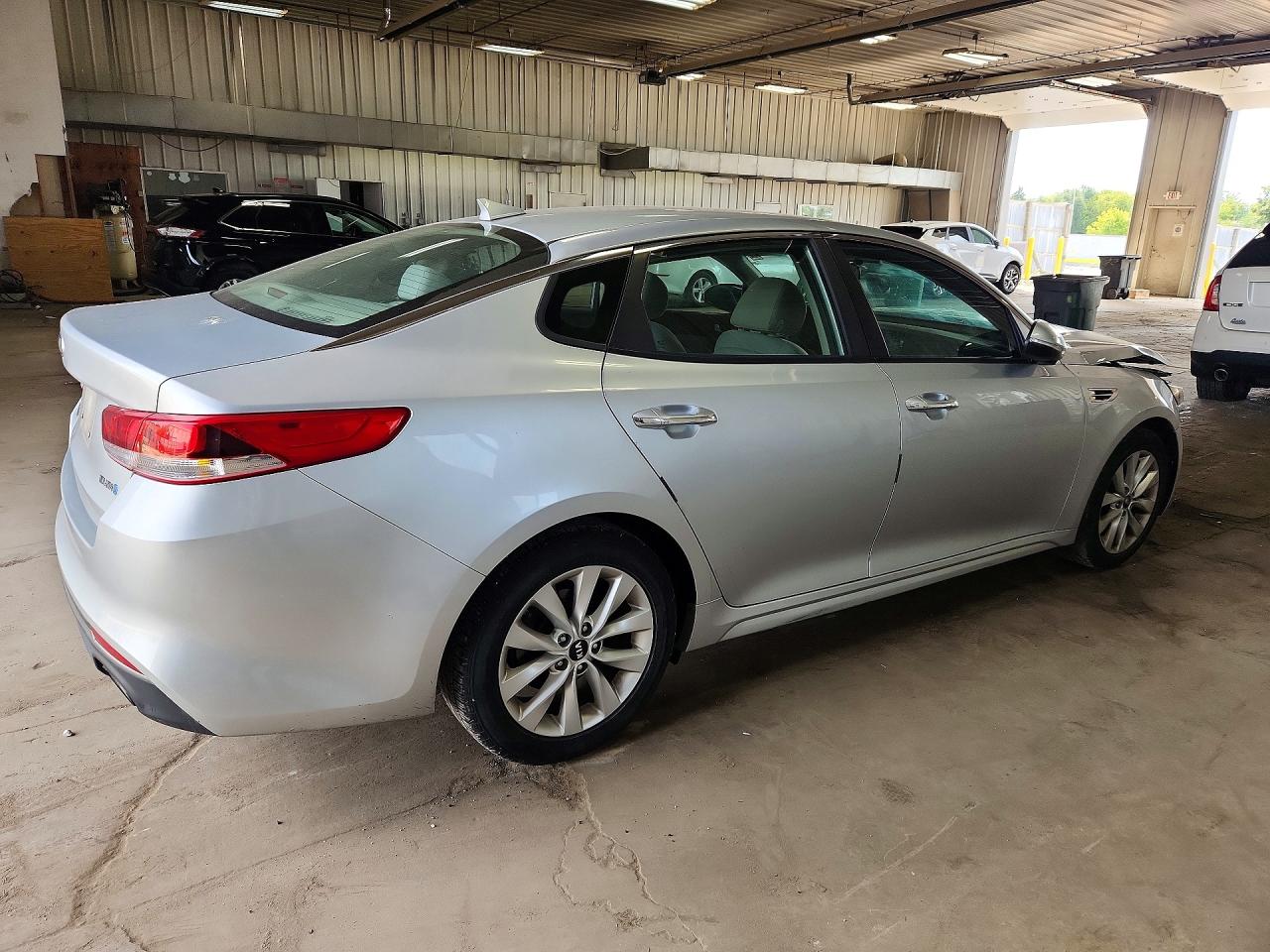 2016 KIA OPTIMA LX — снимка 3