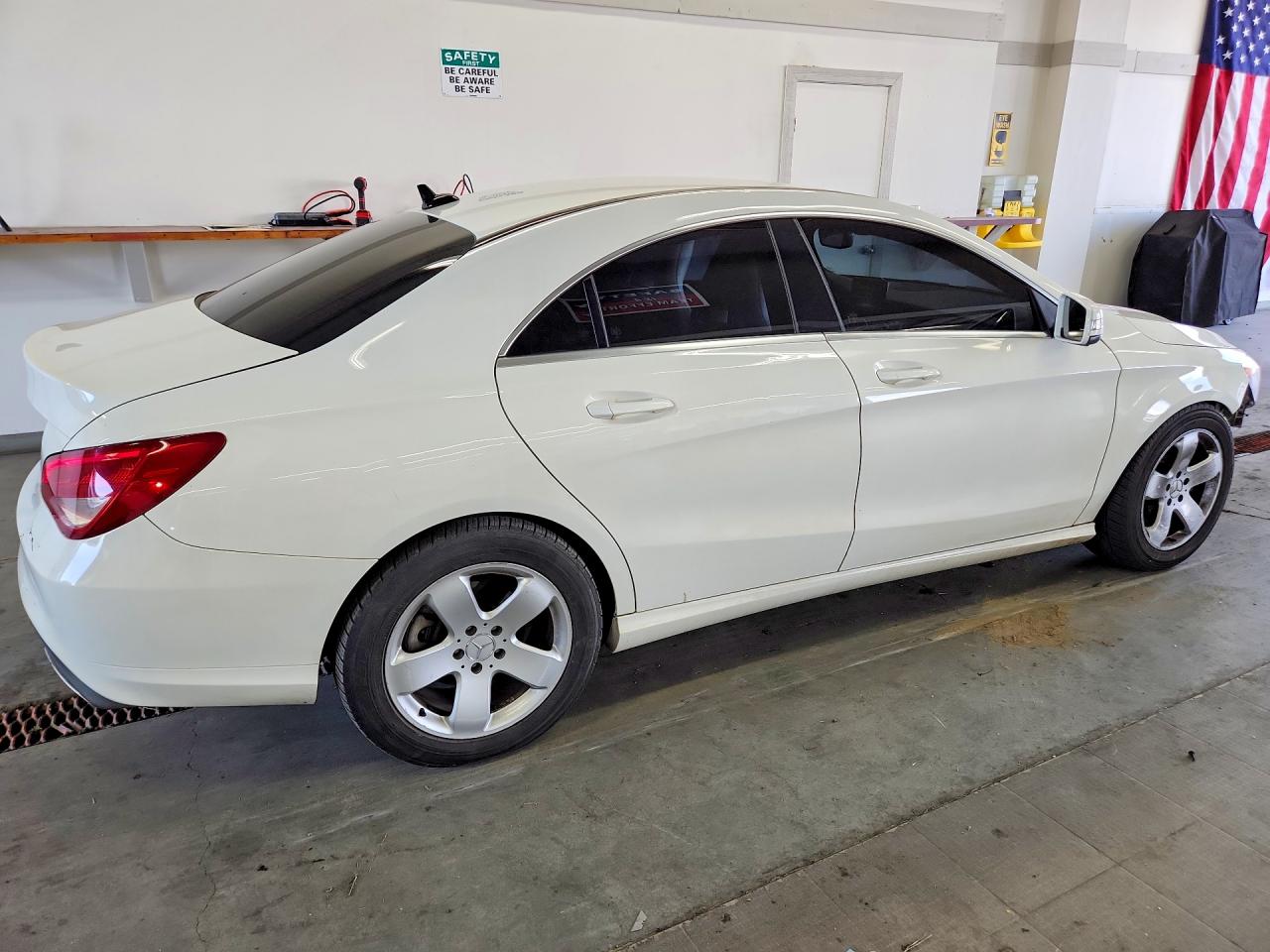 2017 MERCEDES-BENZ CLA 250 — снимка 3