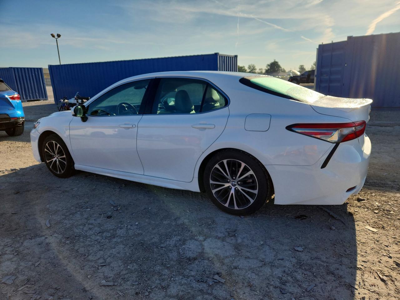 2018 TOYOTA CAMRY SE — снимка 2