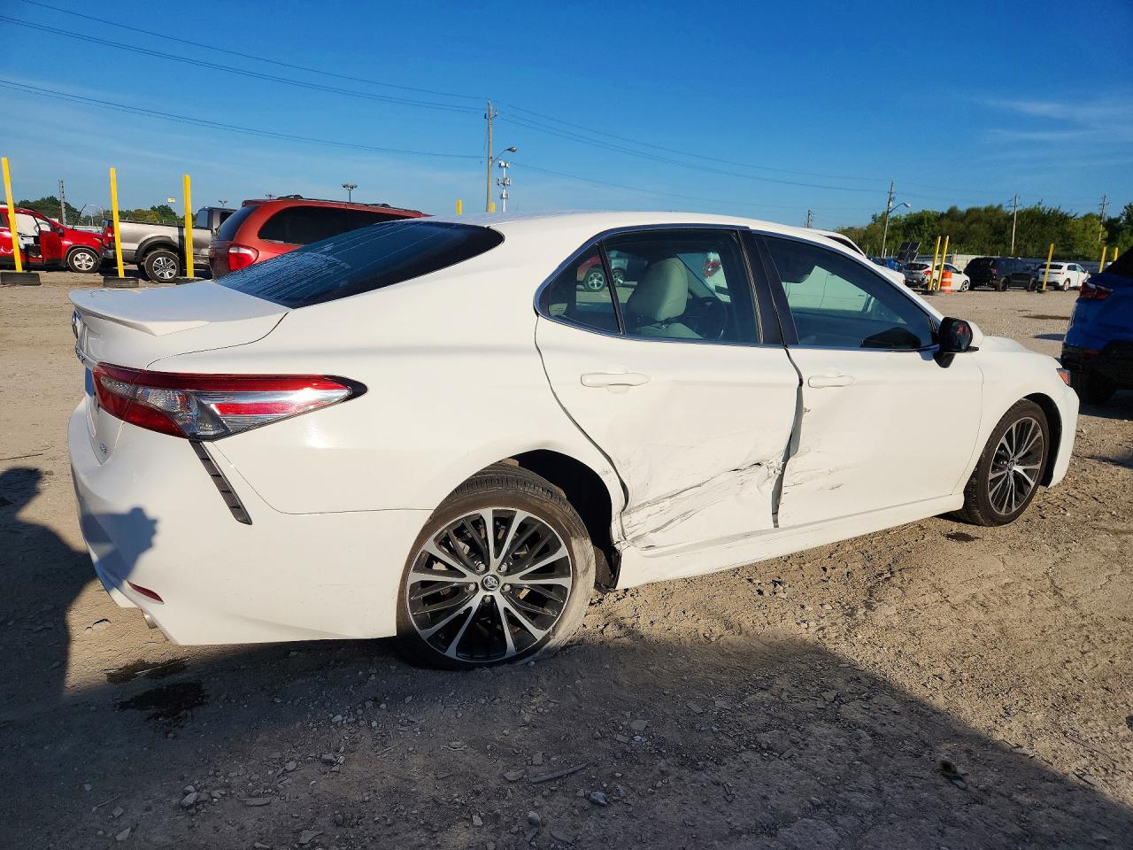 2018 TOYOTA CAMRY SE — снимка 3