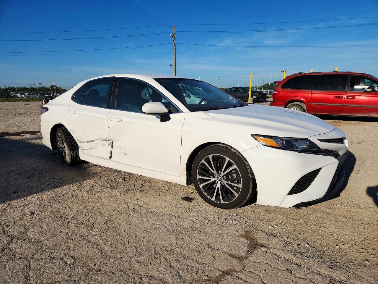 2018 TOYOTA CAMRY SE — снимка 4
