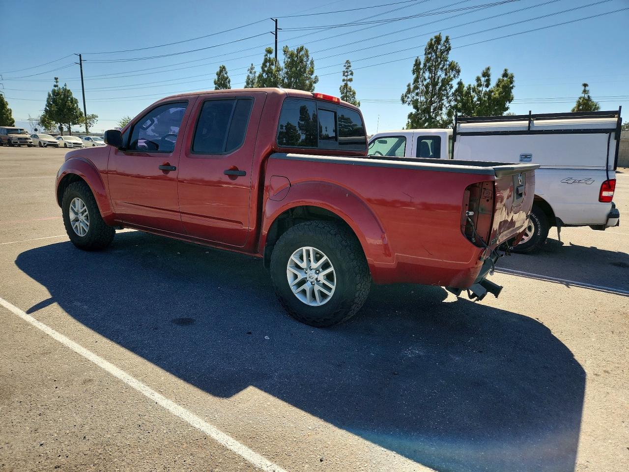 2016 NISSAN FRONTIER SV — снимка 2