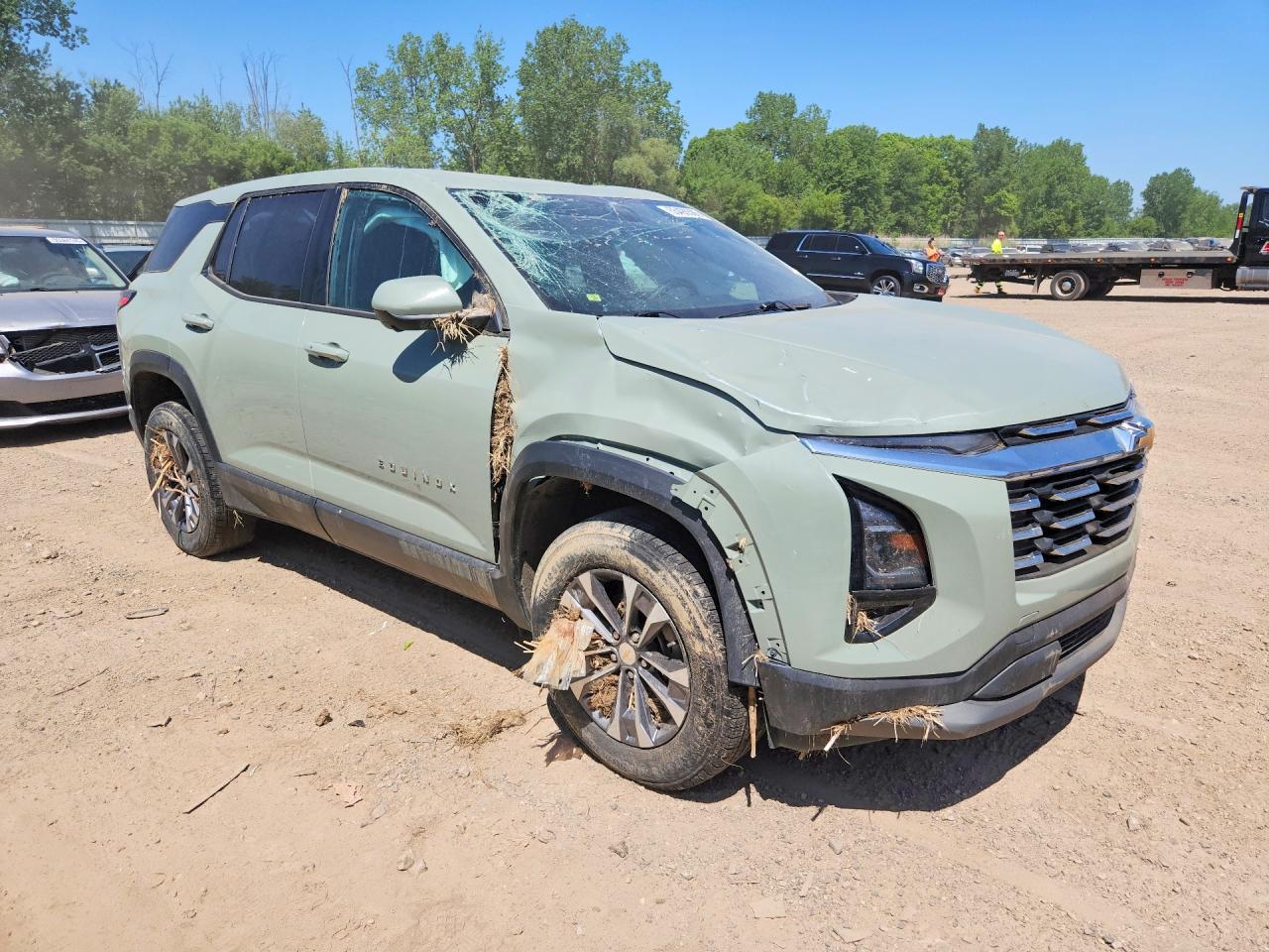 2025 CHEVROLET EQUINOX LT — снимка 4