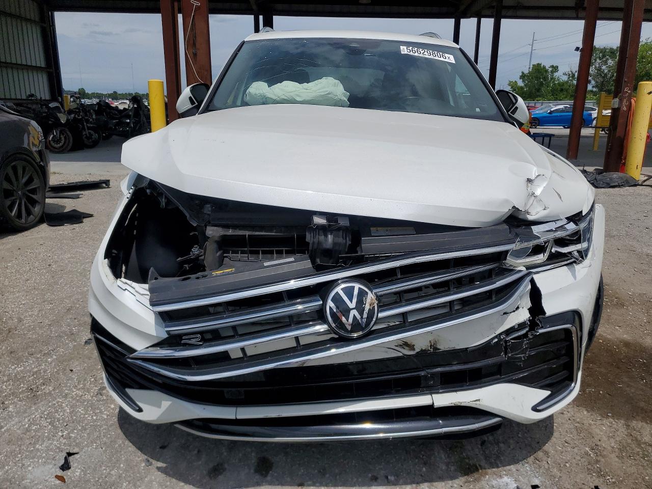 2024 VOLKSWAGEN TIGUAN SEL R-LINE BLACK — снимка 5