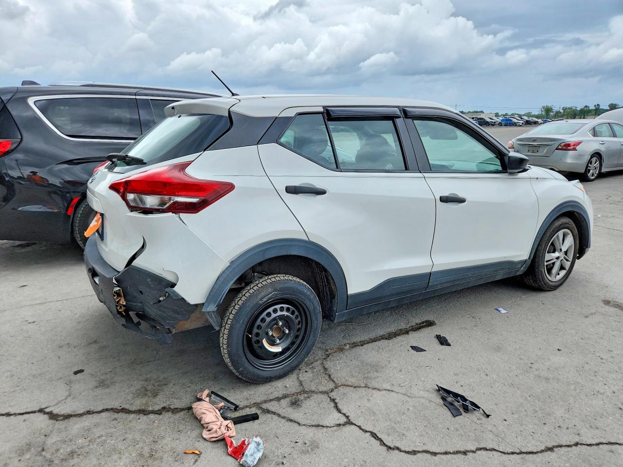 2020 NISSAN KICKS S — снимка 3