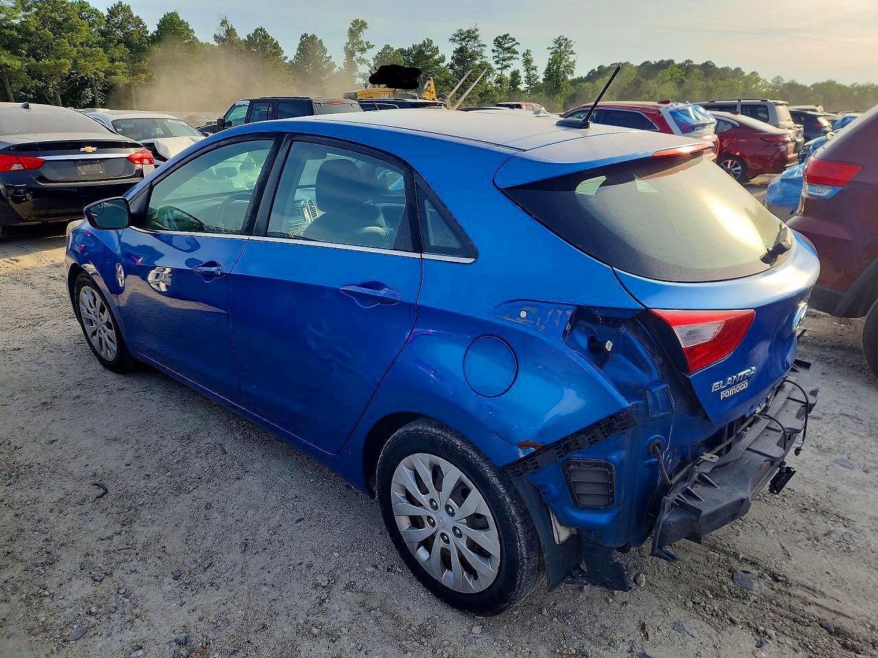 2017 HYUNDAI ELANTRA GT BASE — снимка 2