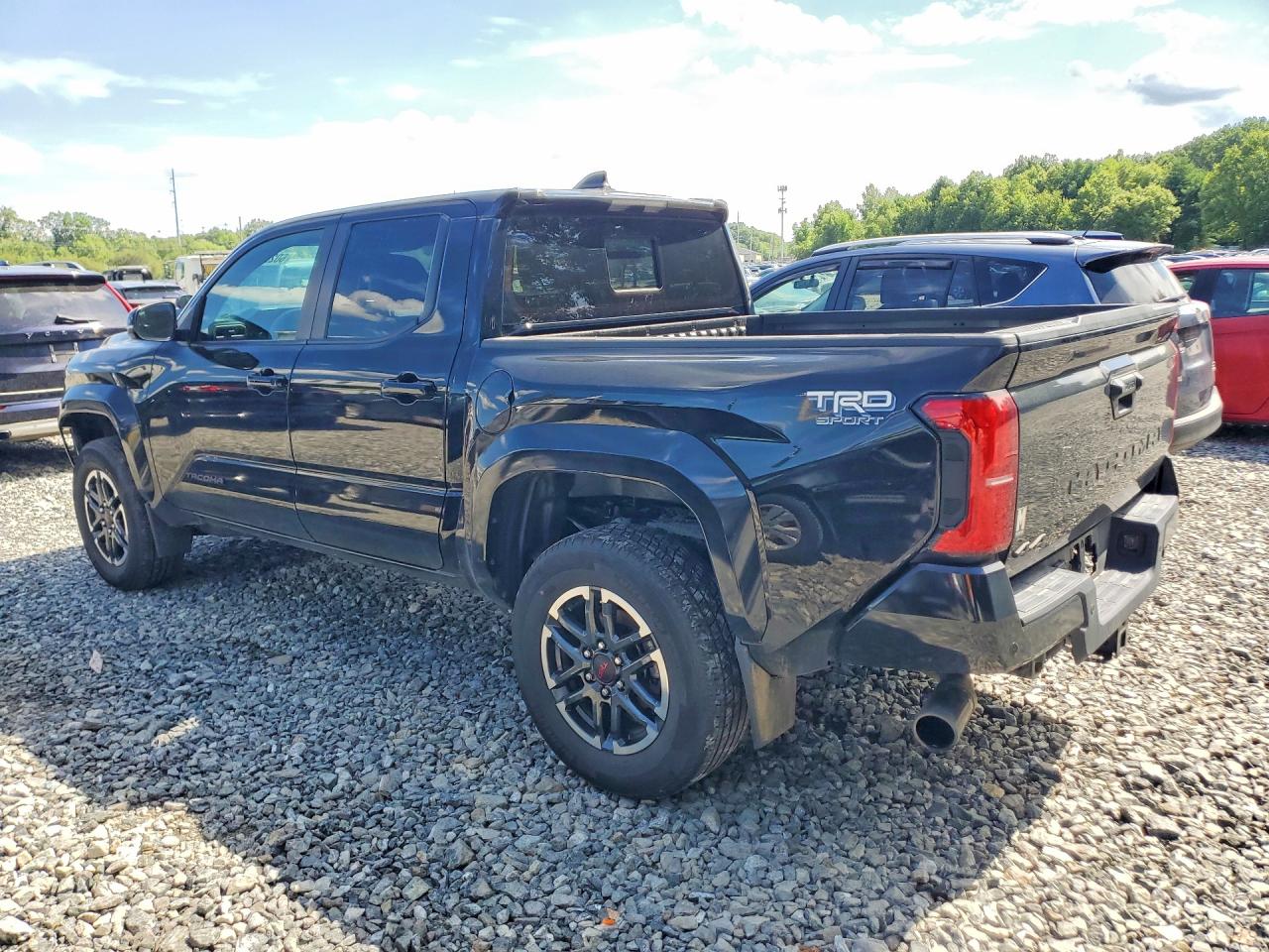 2024 TOYOTA TACOMA TRD SPORT — снимка 2