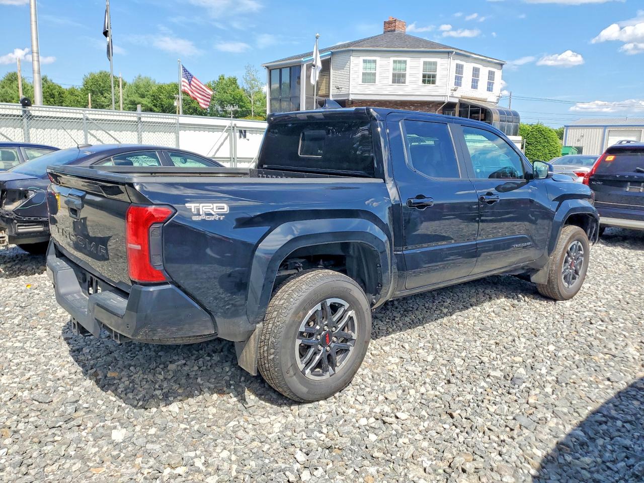 2024 TOYOTA TACOMA TRD SPORT — снимка 3