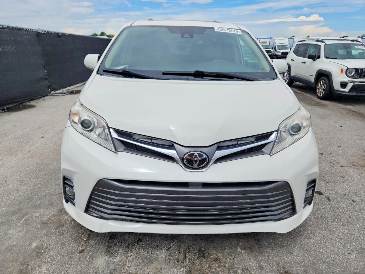 2019 TOYOTA SIENNA XLE 7-PASSENGER — снимка 5