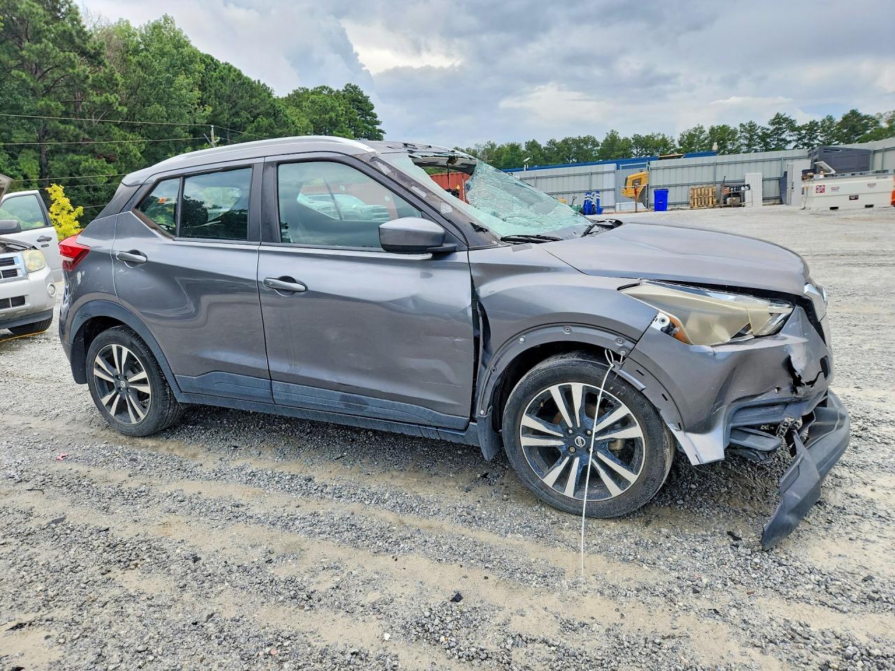 2020 NISSAN KICKS SV — снимка 4