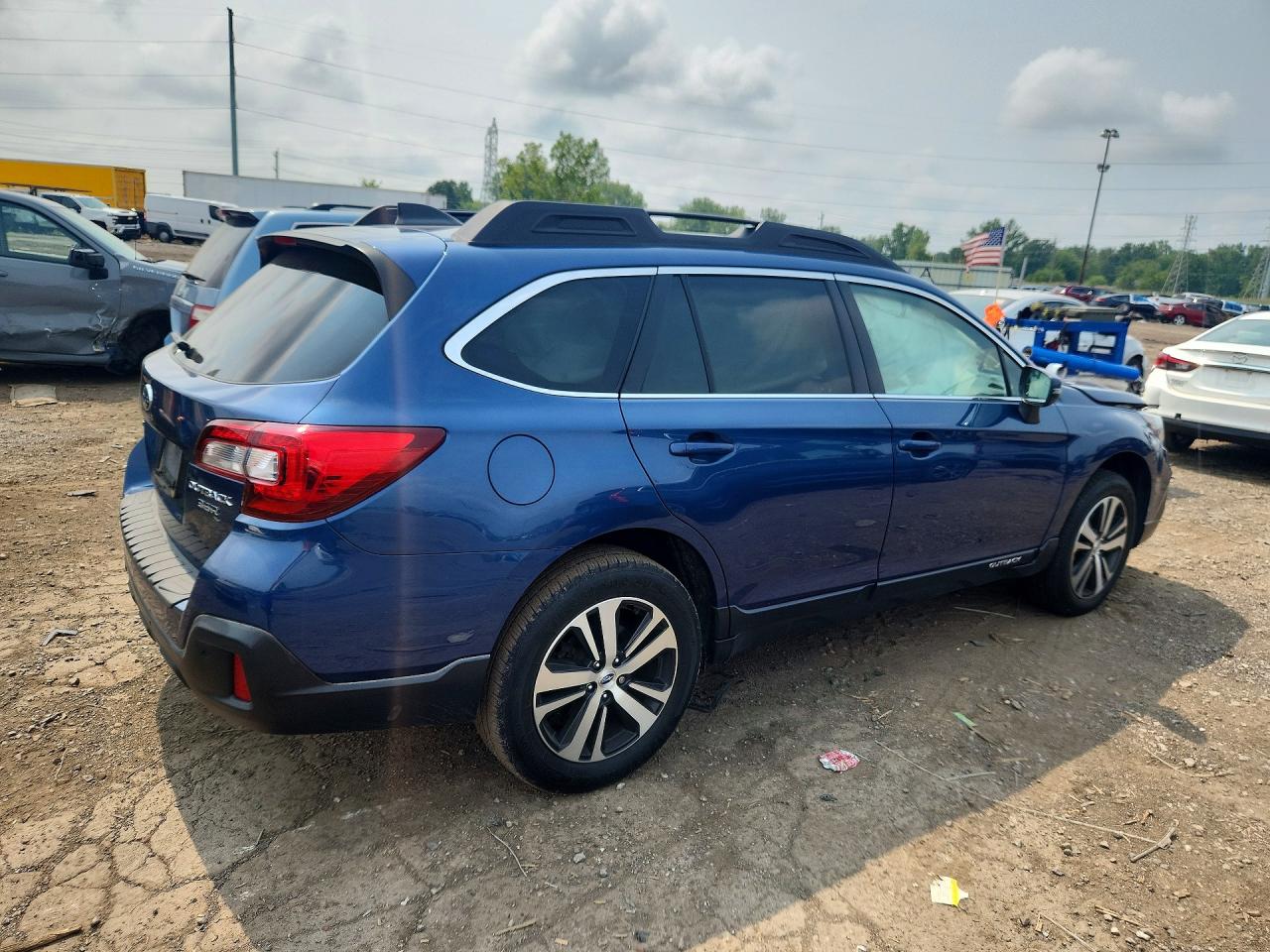 2019 SUBARU OUTBACK 3.6R LIMITED — снимка 3