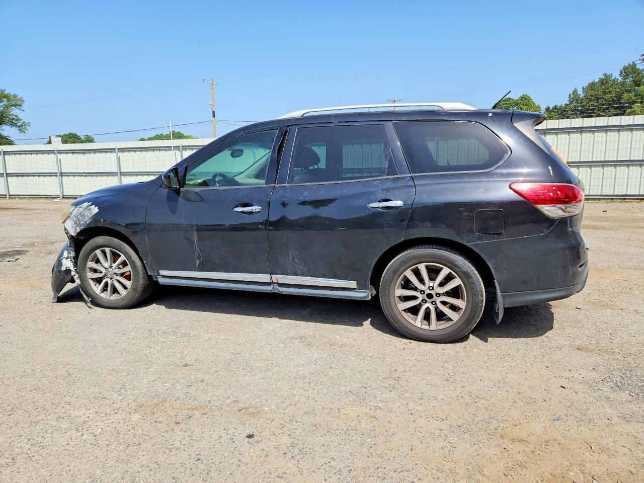 2015 NISSAN PATHFINDER SL — снимка 2