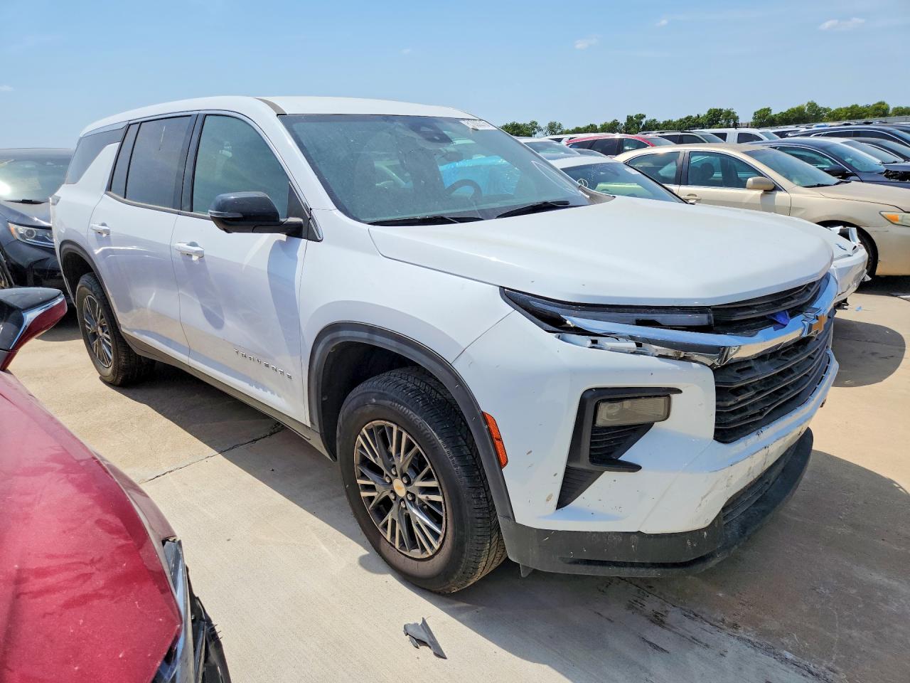 2024 CHEVROLET TRAVERSE LS — снимка 4