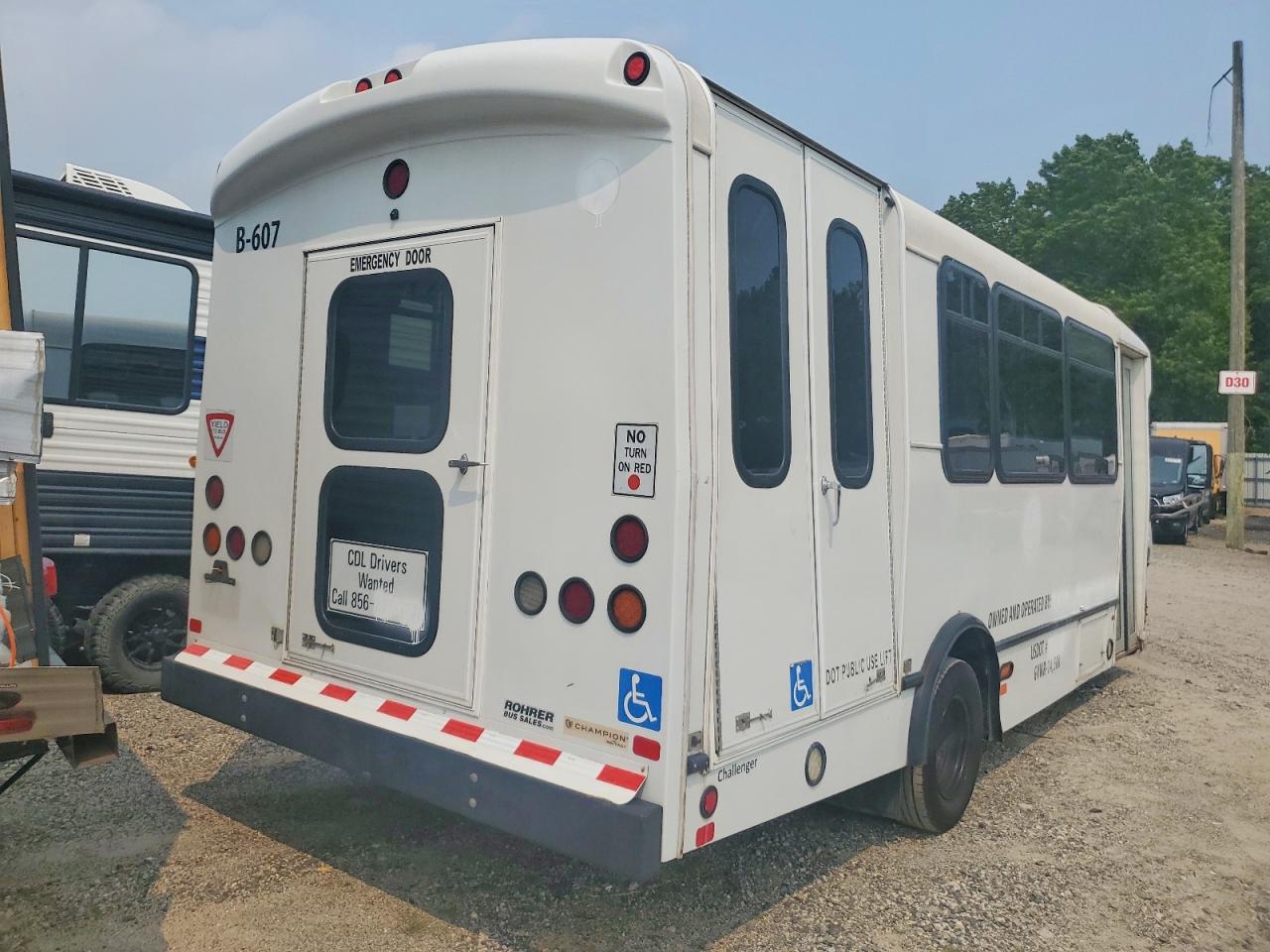 2019 FORD E450 E450 SUPER DUTY CUTAWAY VAN — снимка 4