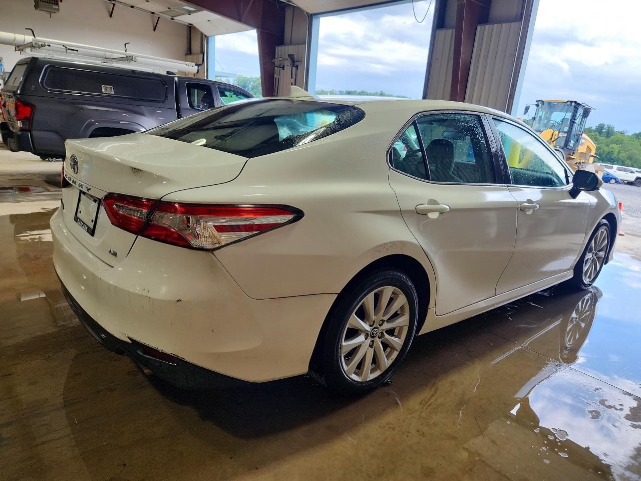 2020 TOYOTA CAMRY LE — снимка 3