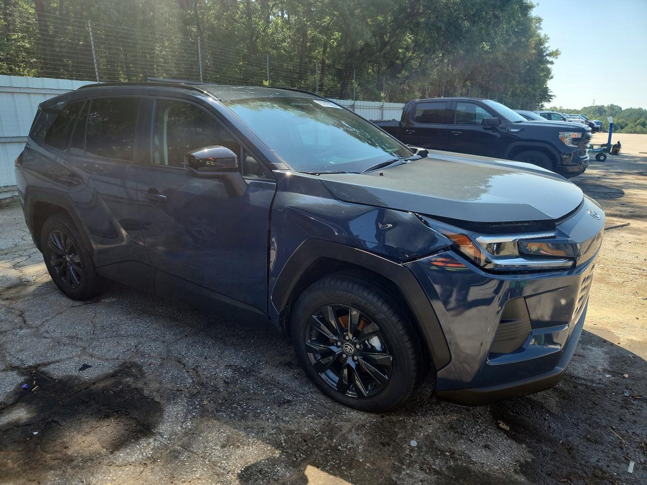 2026 TOYOTA RAV4 XLE PREMIUM — снимка 4