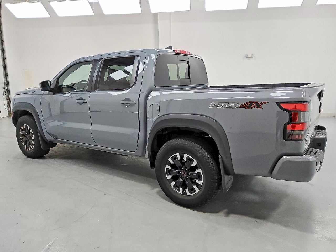 2023 NISSAN FRONTIER PRO-4X — снимка 2