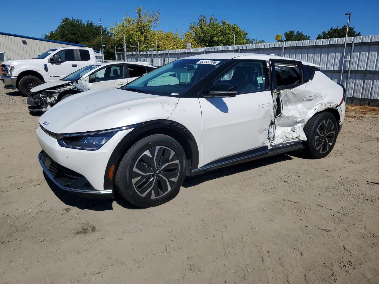 2024 KIA EV6 WIND