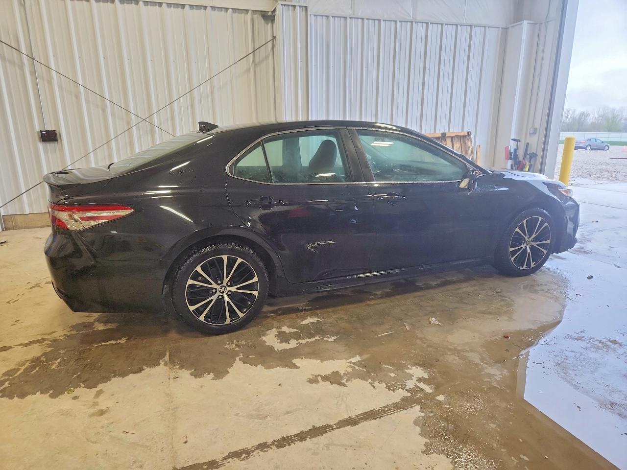 2020 TOYOTA CAMRY SE — снимка 3