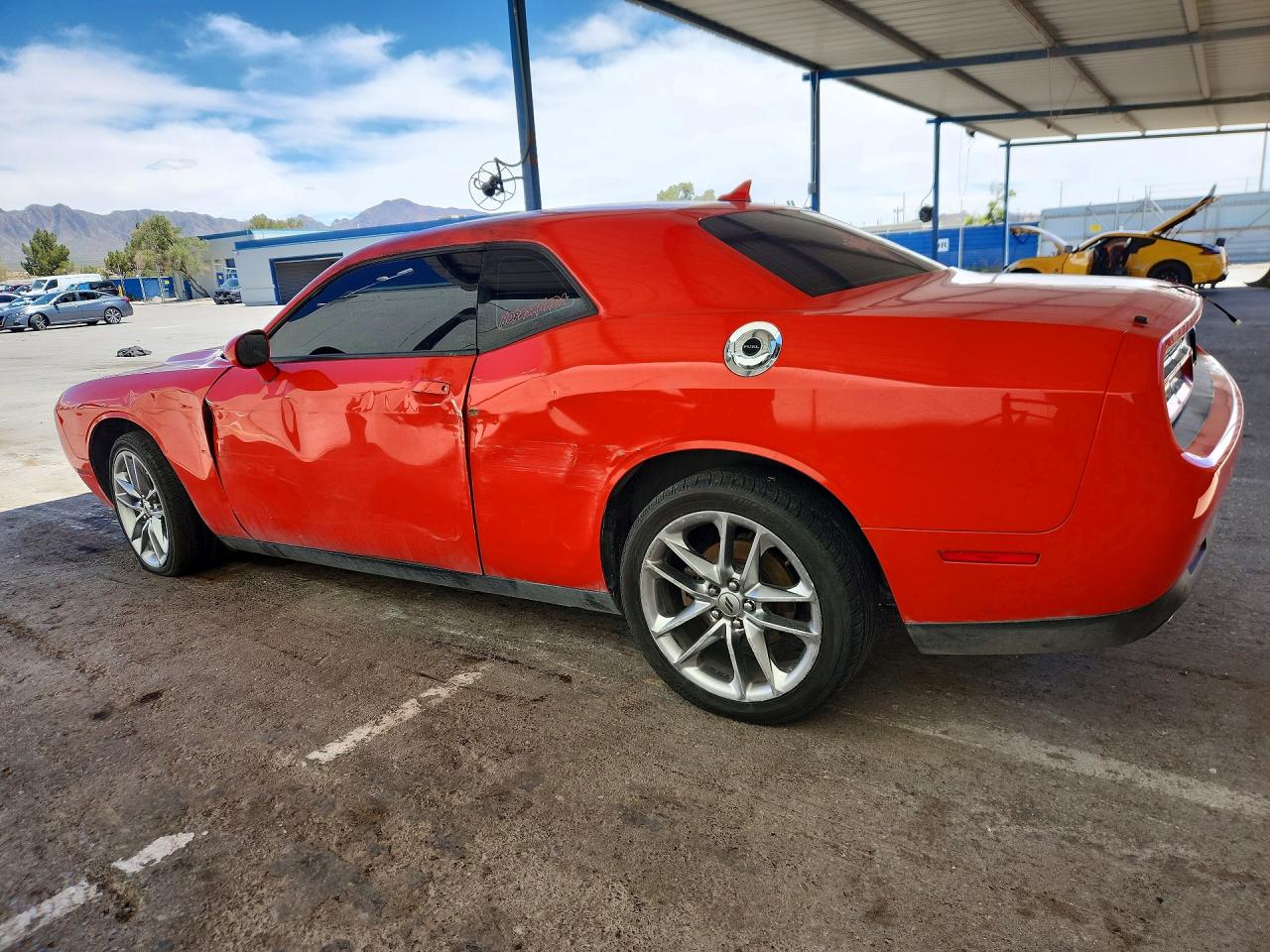 2022 DODGE CHALLENGER SXT — снимка 2