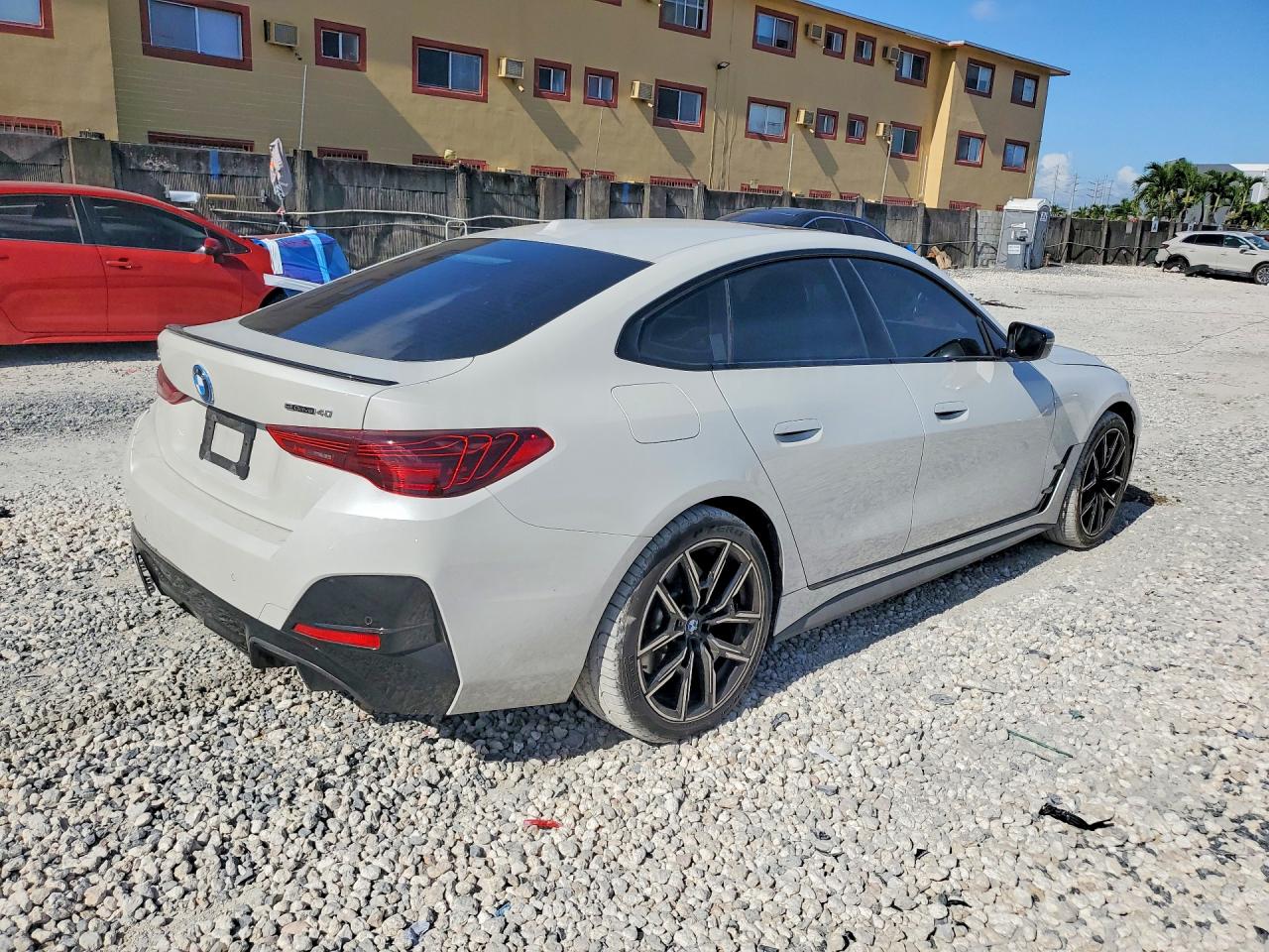 2025 BMW I4 EDRIVE 40 — снимка 3